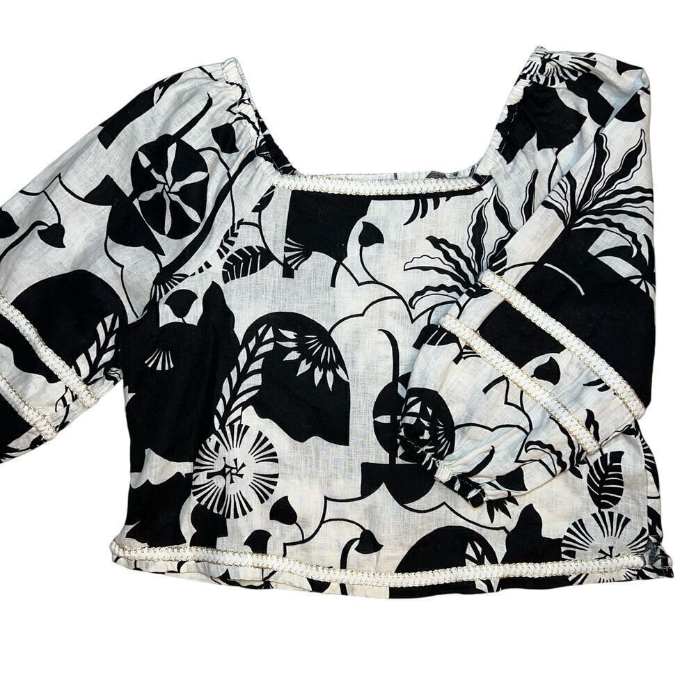 Nicole Miller Black & White Linen Crop Blouse Balloon Sleeve Gold Trim Size M